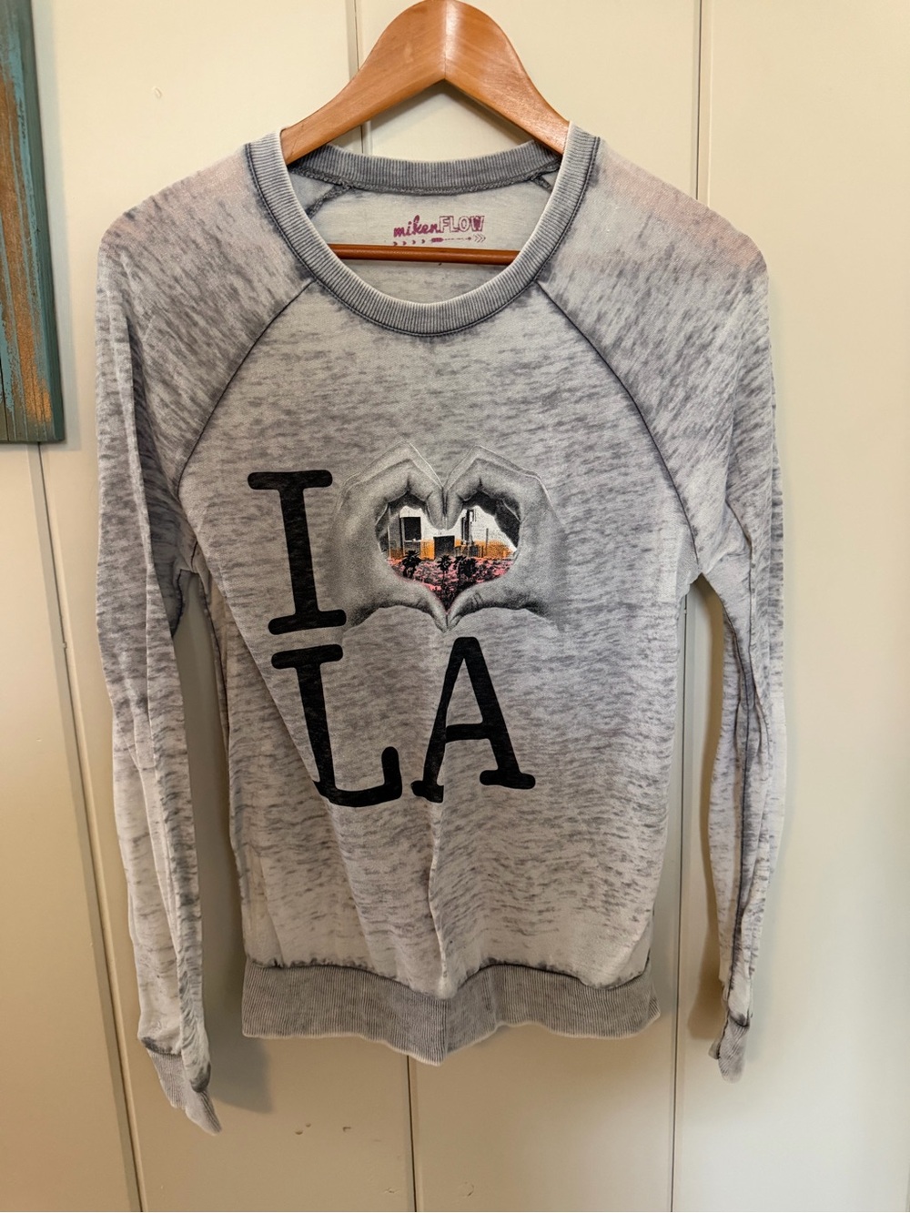 Lightweight Mike’n Flo I Love LA Gray Burnout Festival Sweatshirt size small